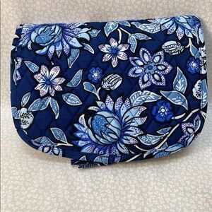 Vera Bradley Medium Travel Organizer - Tropics Tapestry in Signature Cotton